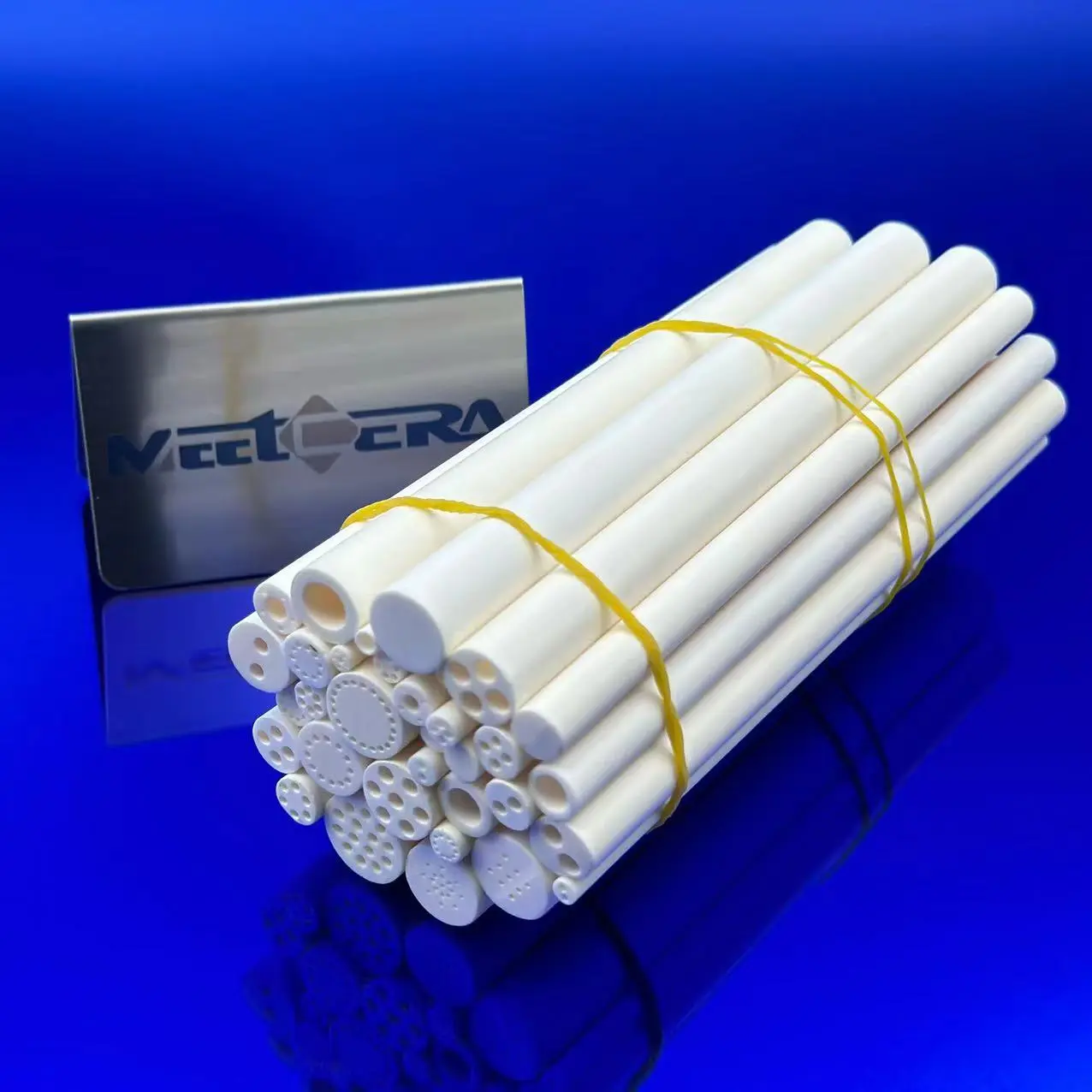 Alumina ceramic porous tube
