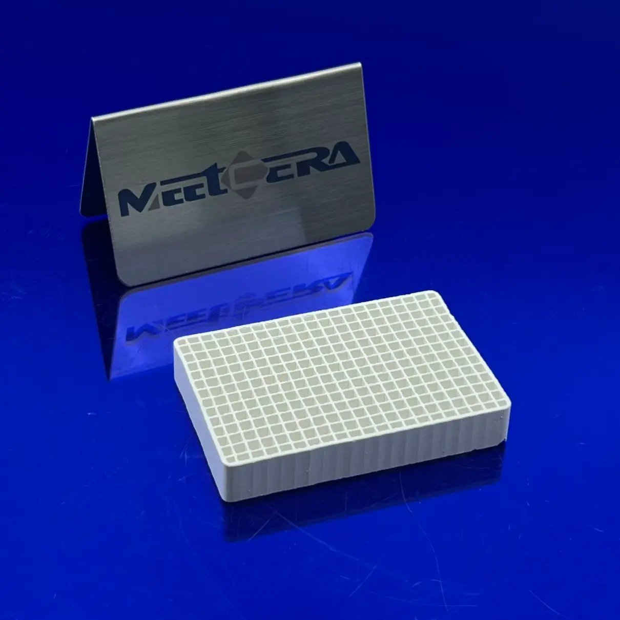 Square honeycomb filter plate1.8