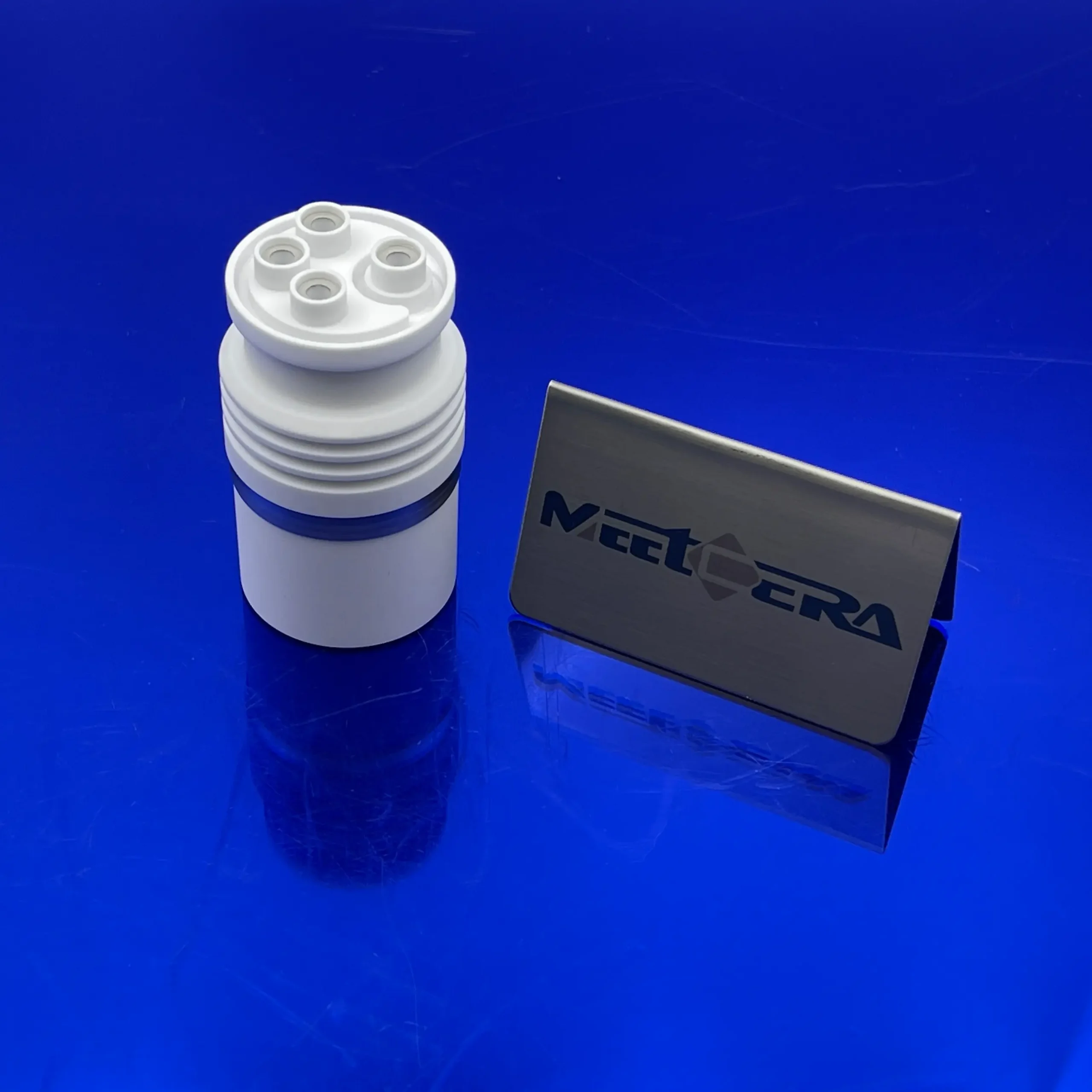 Metallized 4-hole conduit1.1