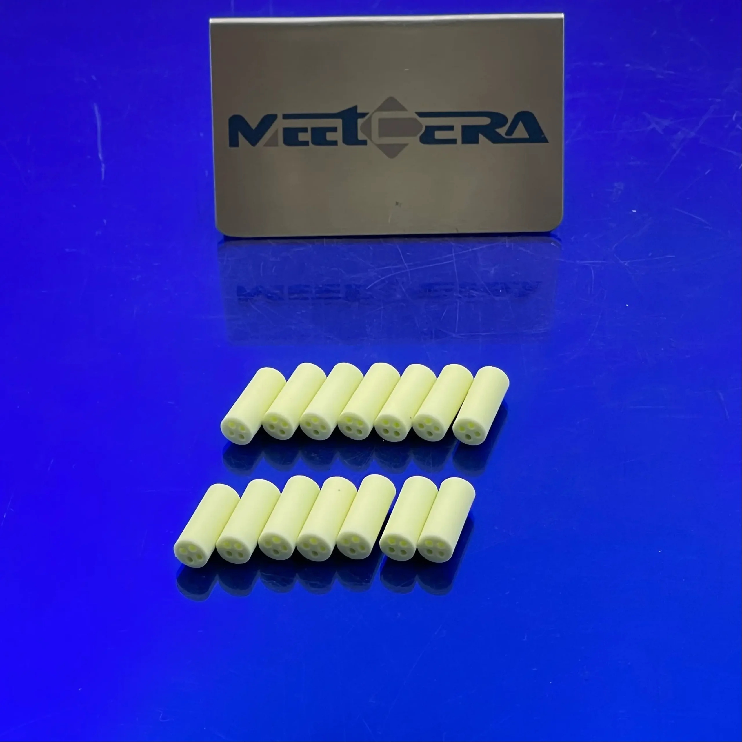 Yellow ceramic filter tip1.4